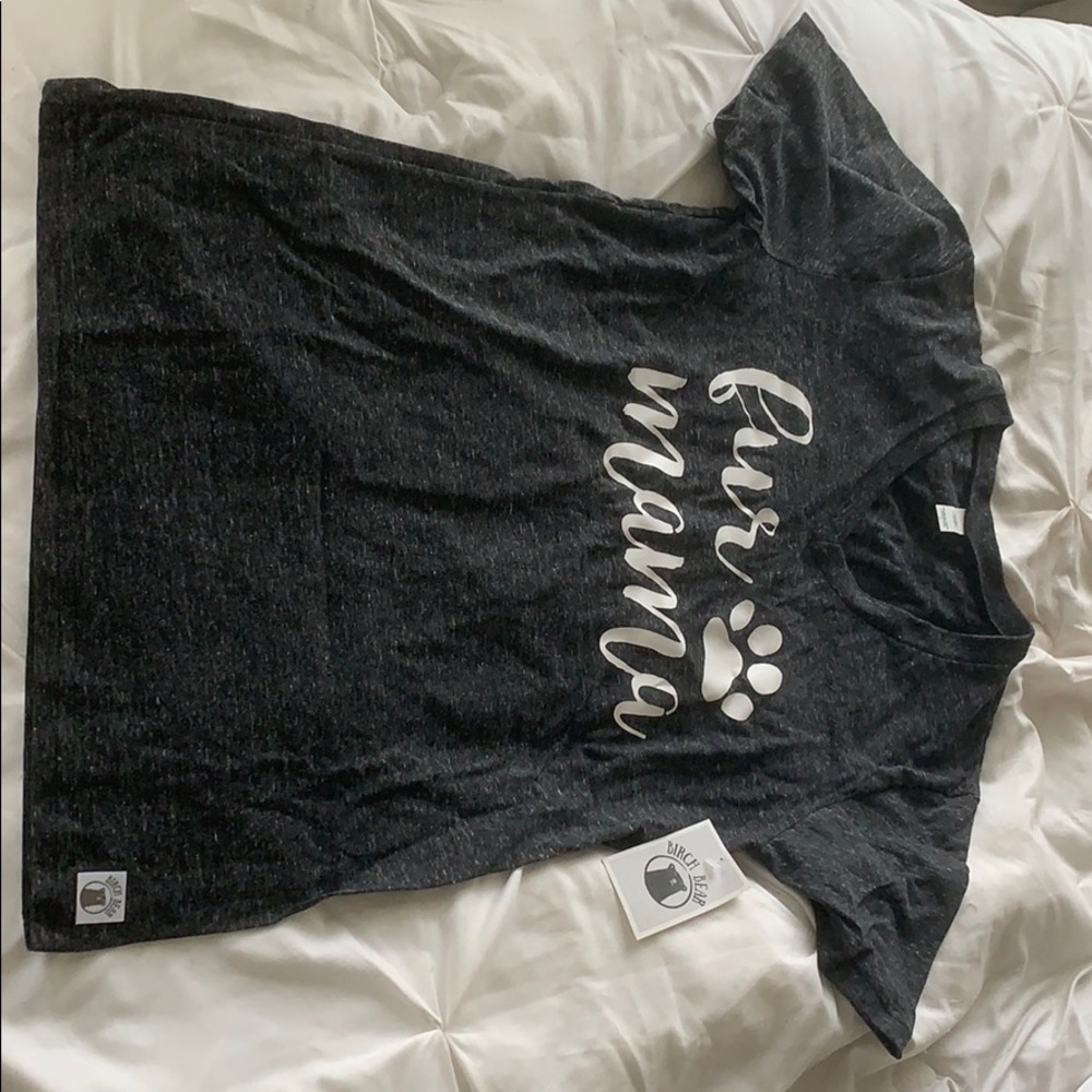 NWT Fur Mama T- shirt size small